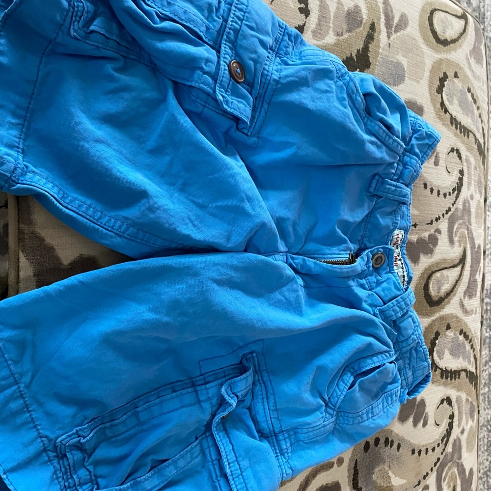 Men’s size 28 shorts - American Eagle